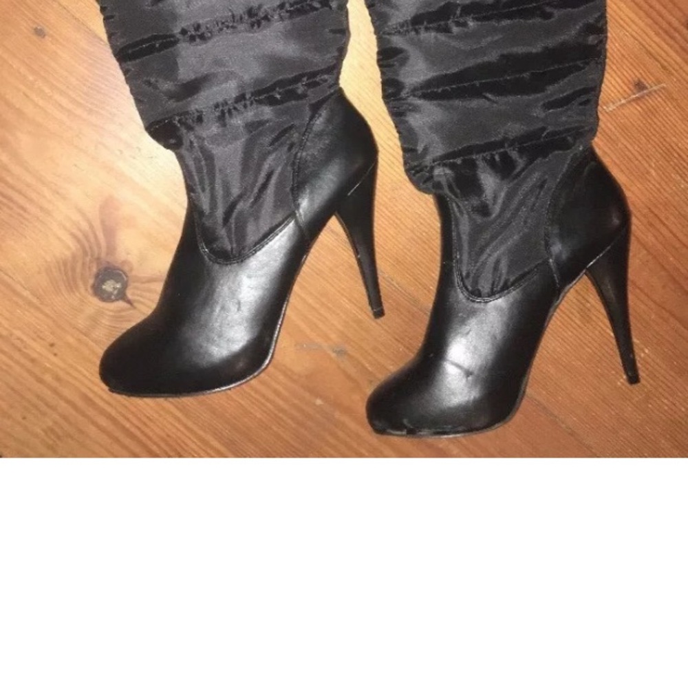 Steve madden blk quilted stiletto boots size 8 1/2